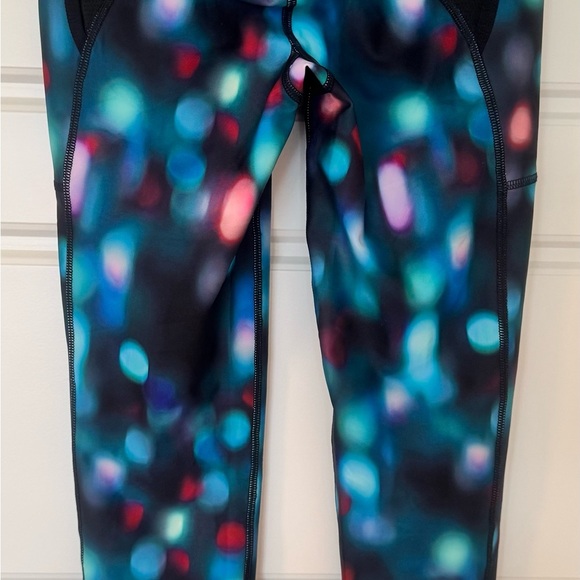 DSG Women's High Rise 7/8 Running Legging Size XS Pockets NWT - Picture 2 of 15